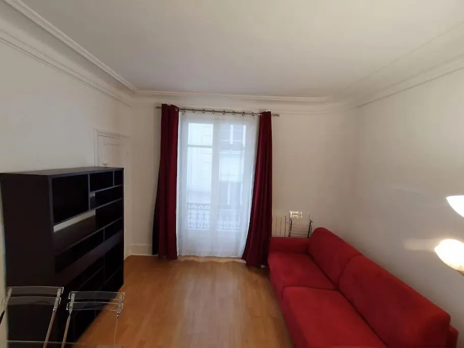 Home Sweet Home Rennes Parigi 0*,  Francia